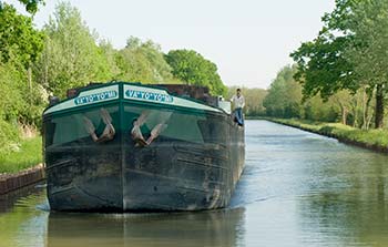 cargo barge