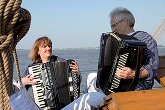 Accordion players on the FRANZIUS