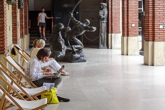 Sketching class at Musee Bourdelle, Paris