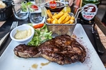 Steak frites at Victor, Beauvais