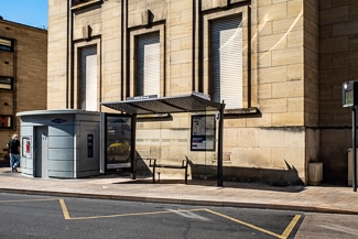 Beauvais Airport Bus stop "J," Hotel de Ville