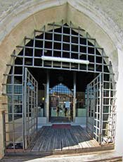 Ca' Foscari Grand Canal water gate