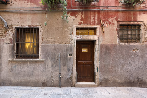 Veterinarian's clinic in Venice, Italy.